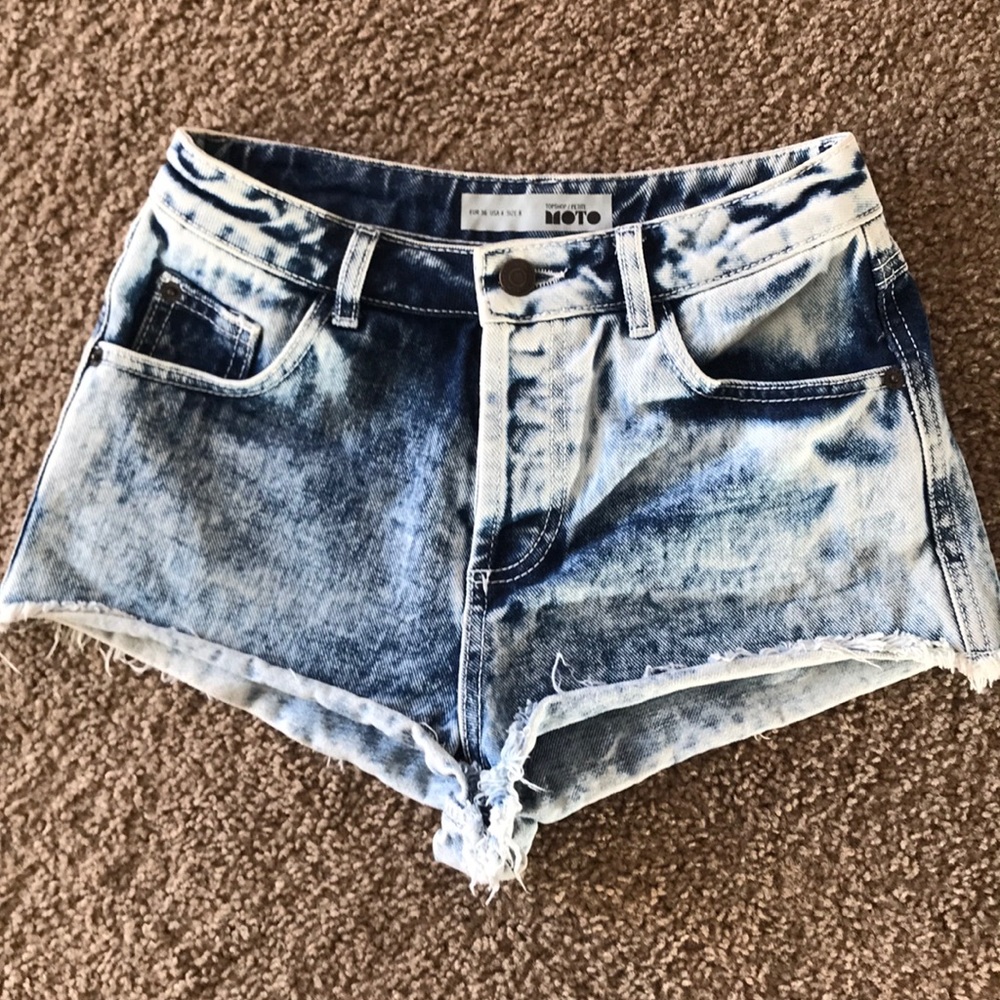 Topshop distresses Moto shorts - Picture 2 of 6